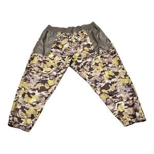 Nike Track Pants Women's Sportswear Green Camo Floral Joggers CZ8186-325 NWT